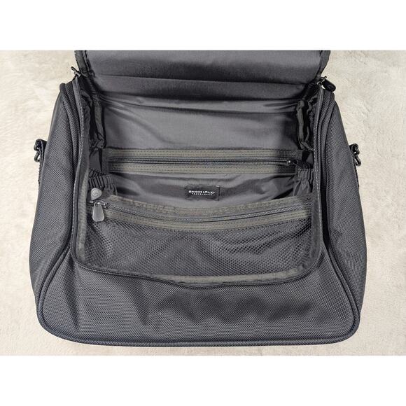 Briggs & Riley Medium Carry On Travel Toiletry Weekend Bag Black Nylon 02 1126 - Picture 3 of 12